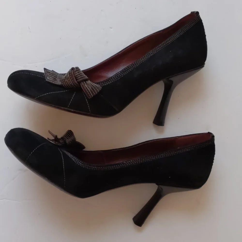 Materia Prima elegant black